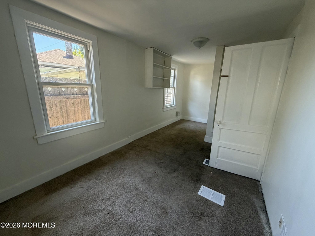 405 1/2 Brinley Avenue - Photo 7