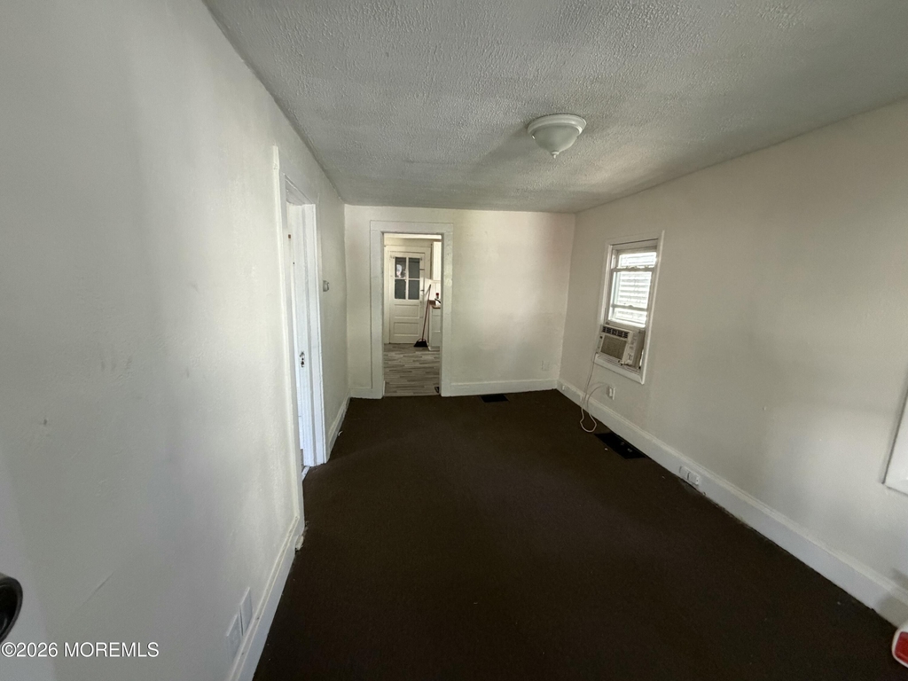 405 1/2 Brinley Avenue - Photo 6