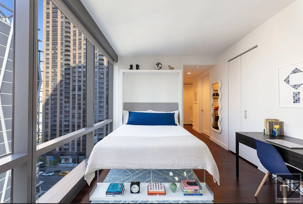 West 67th Street - Photo 1