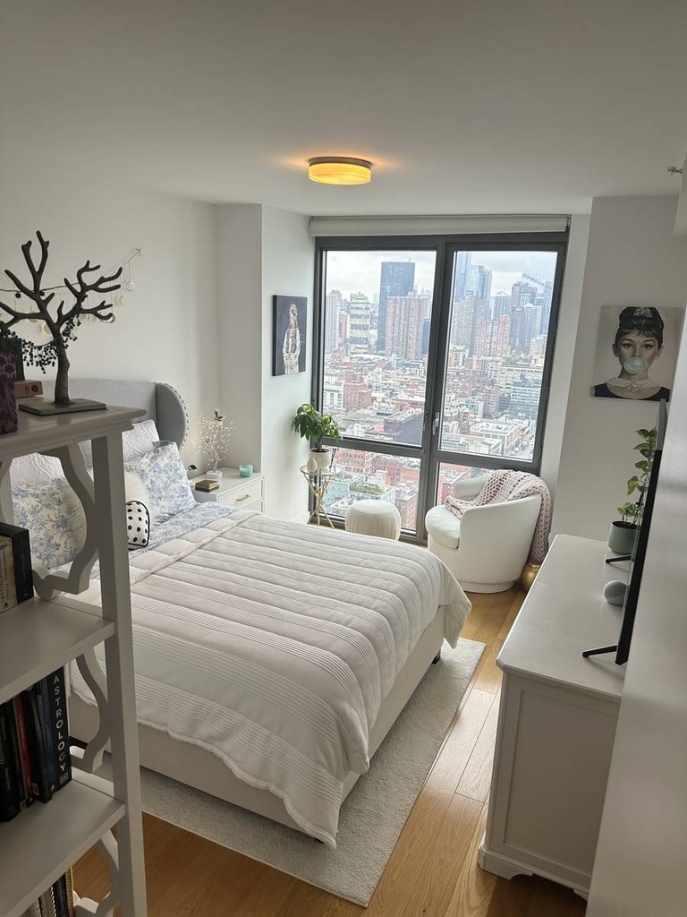 West 57th Street - Photo 5