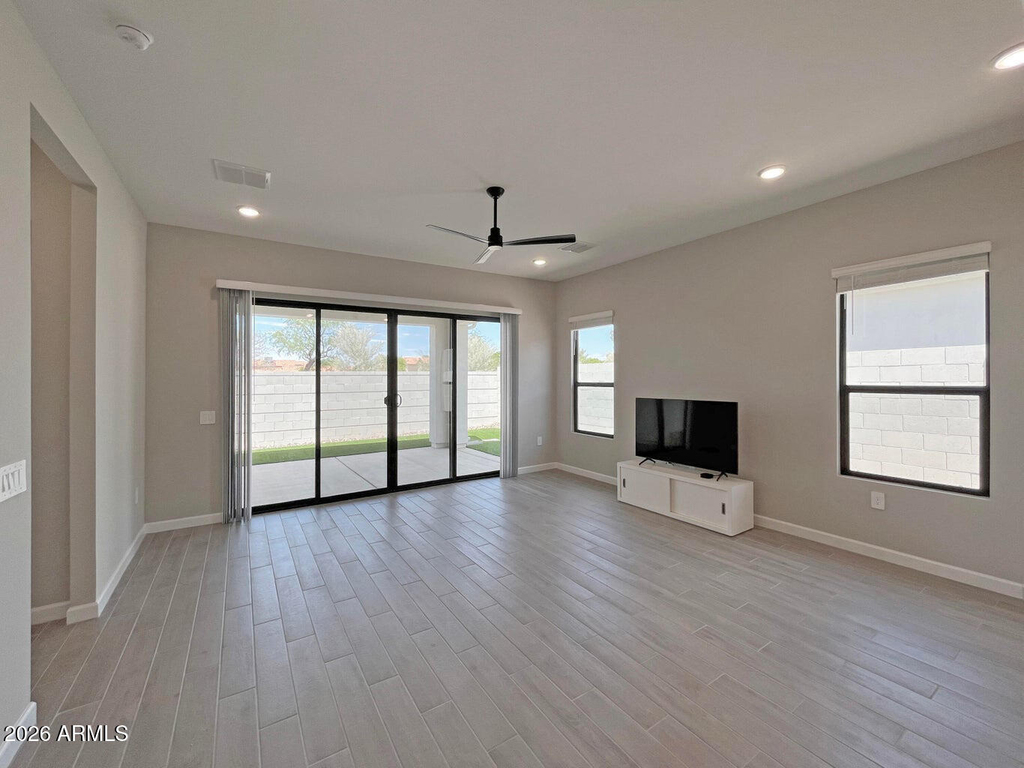 17626 N 48th Place - Photo 20