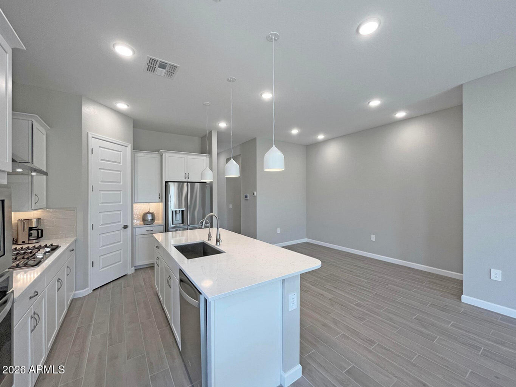 17626 N 48th Place - Photo 16
