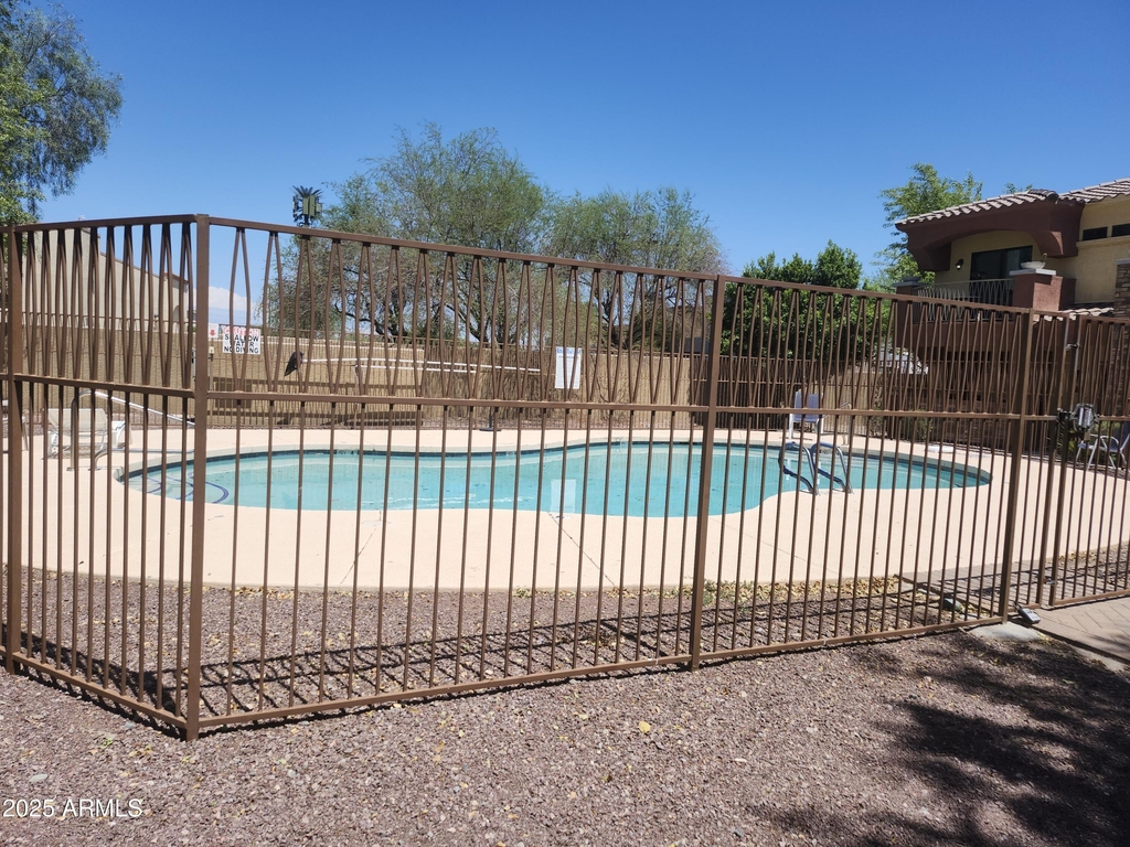 21655 N 36th Avenue - Photo 20