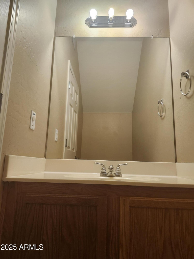 21655 N 36th Avenue - Photo 5