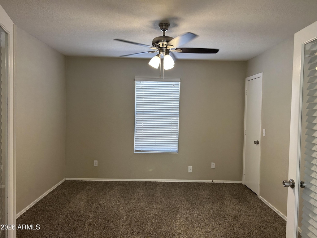 1102 E Dust Devil Drive - Photo 6