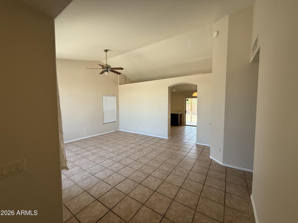 1413 W Orchid Lane - Photo 2
