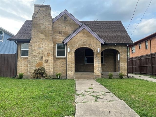 3819 Roseland Avenue - Photo 0