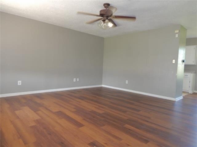 1018 N Powell Parkway - Photo 2