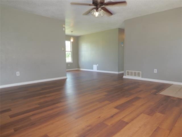 1018 N Powell Parkway - Photo 4