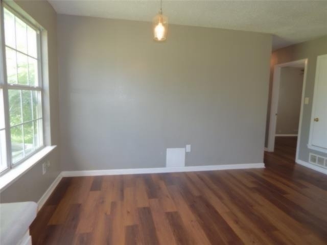 1018 N Powell Parkway - Photo 3