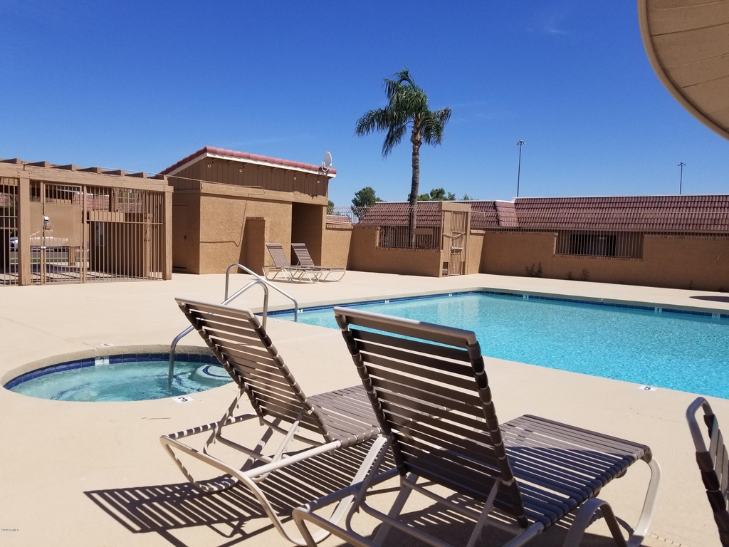 20420 N 6th Drive - Photo 31