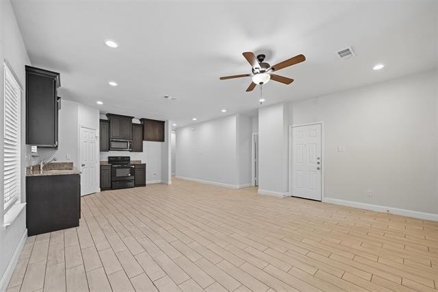 2911 Marshall Street - Photo 3