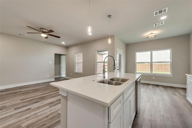 323 Cherry Point Drive - Photo 4