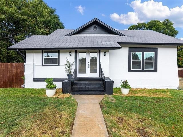 611 Cherry Street - Photo 0