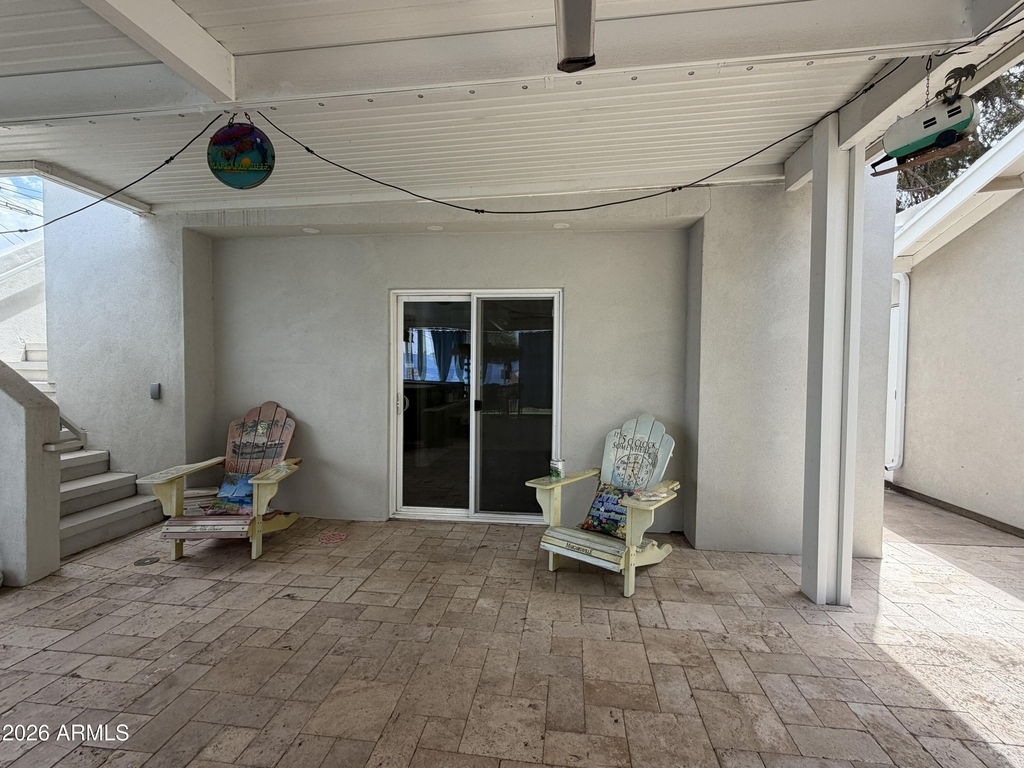 2514 E Fairmount Avenue - Photo 22