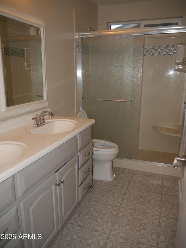 1201 W Loughlin Drive - Photo 11