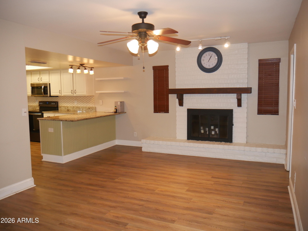 1201 W Loughlin Drive - Photo 5