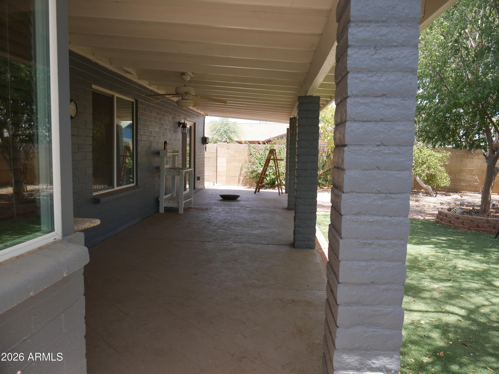 1201 W Loughlin Drive - Photo 19
