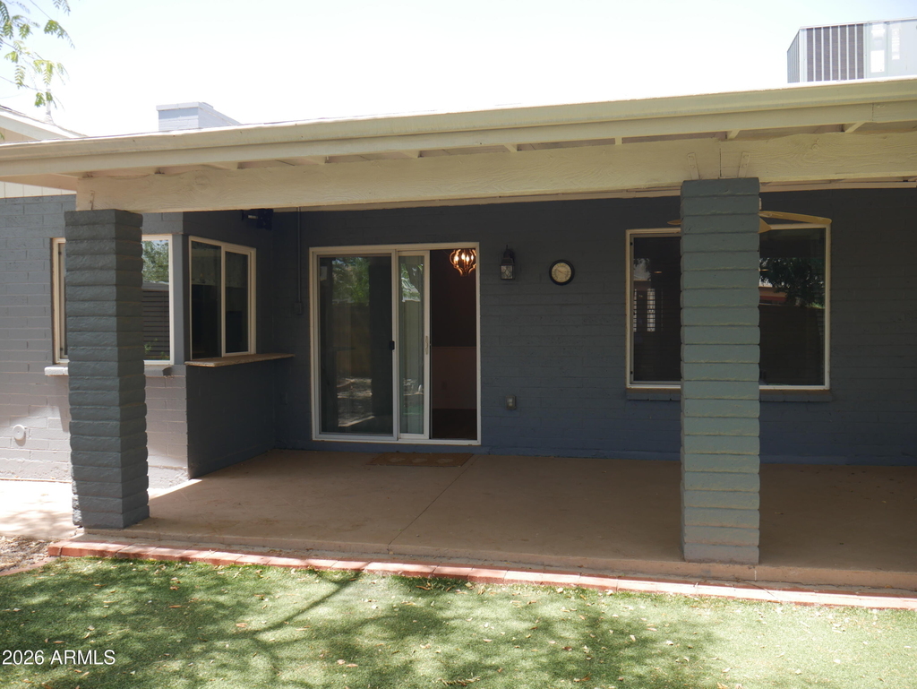 1201 W Loughlin Drive - Photo 23