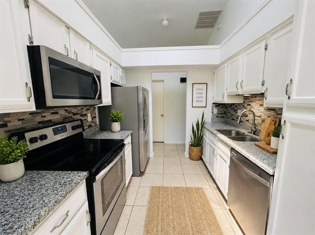 4652 Bracken Drive - Photo 10