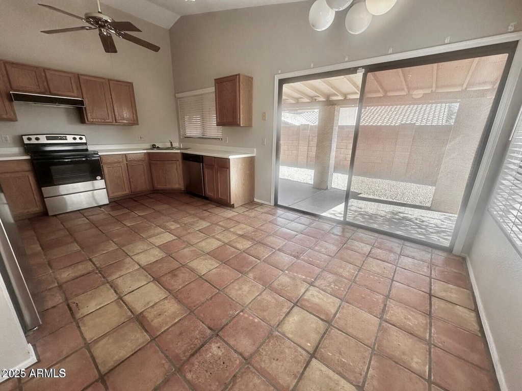 5781 W Jupiter Way - Photo 11