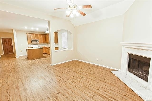 4009 Hidden Meadow Court - Photo 3