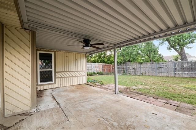 2403 Beverly Hills Lane - Photo 23