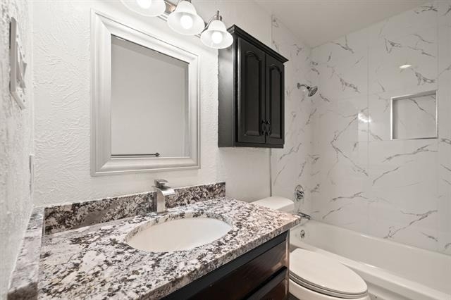 2403 Beverly Hills Lane - Photo 20