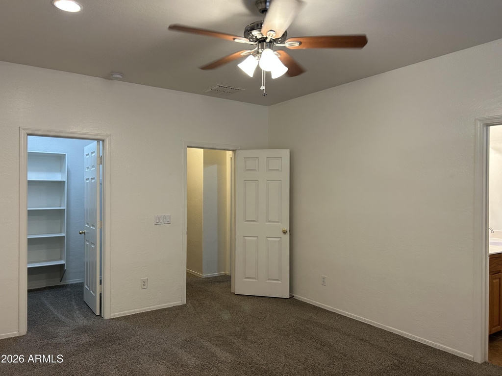2186 W Agrarian Hills Drive - Photo 4