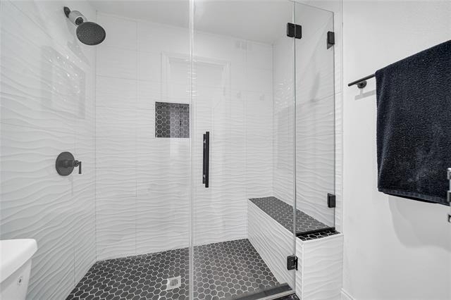 6738 Eastridge Drive - Photo 19