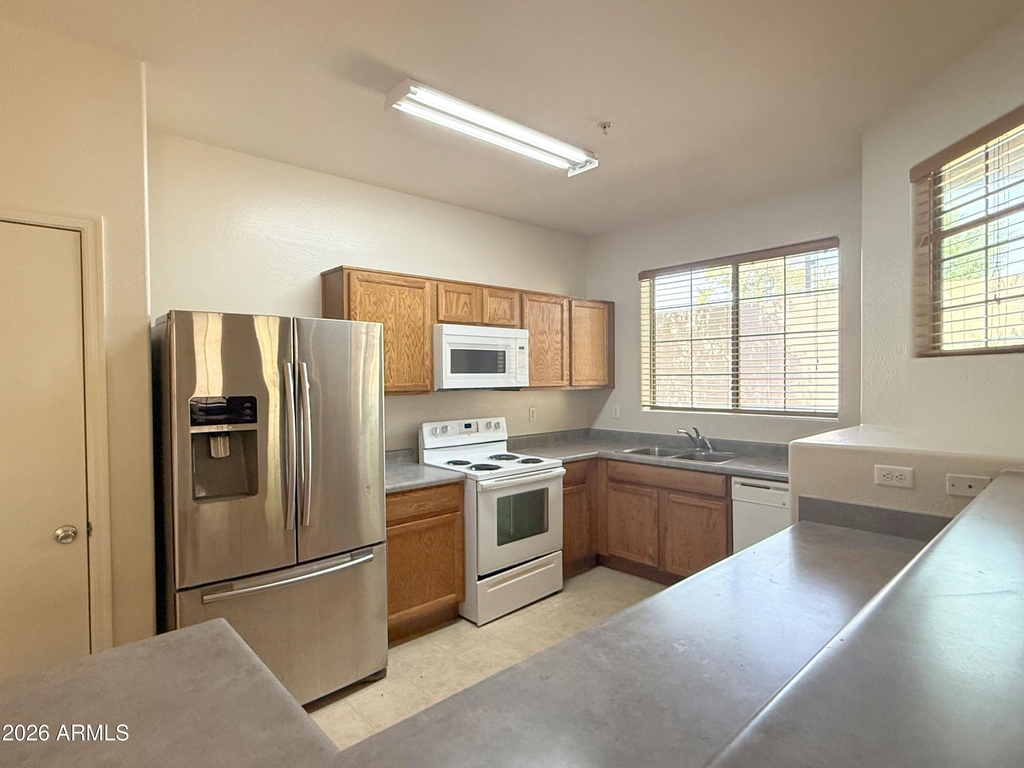8198 W Groom Creek Road - Photo 5