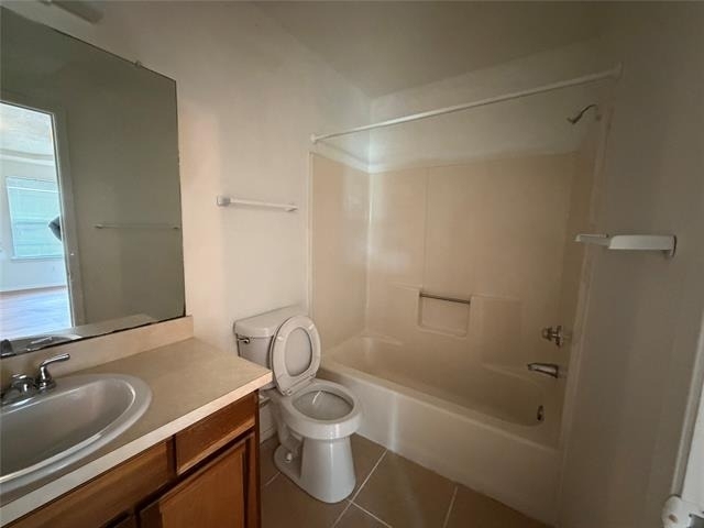 425 Signal Hill Court N - Photo 10