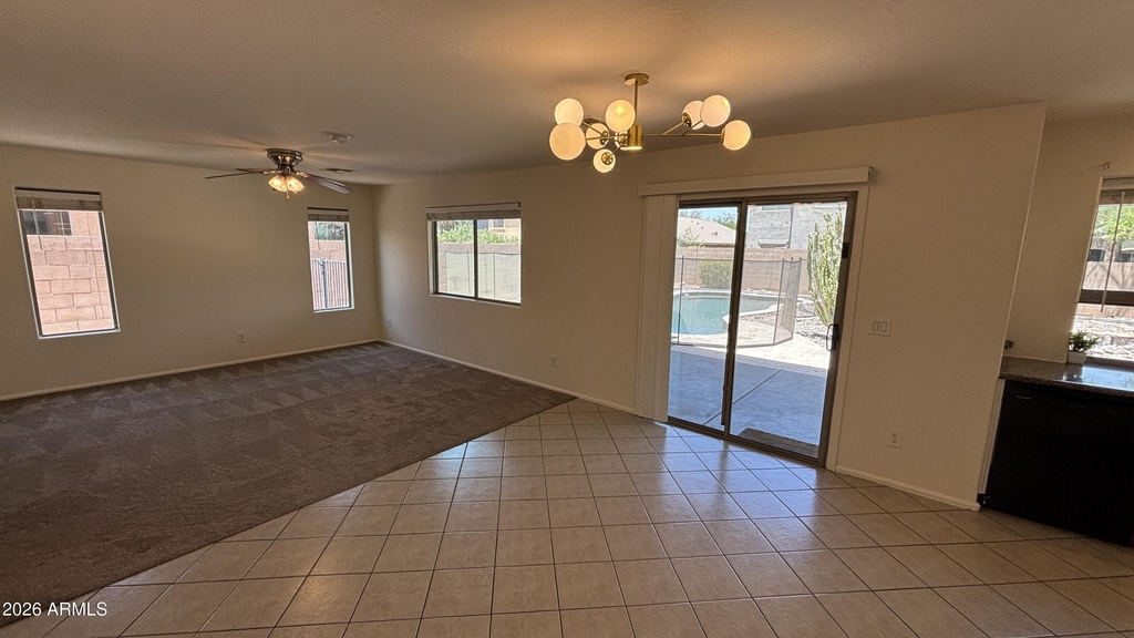624 W Mesquite Tree Lane - Photo 3