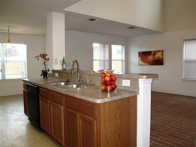 612 Fleming Street - Photo 9