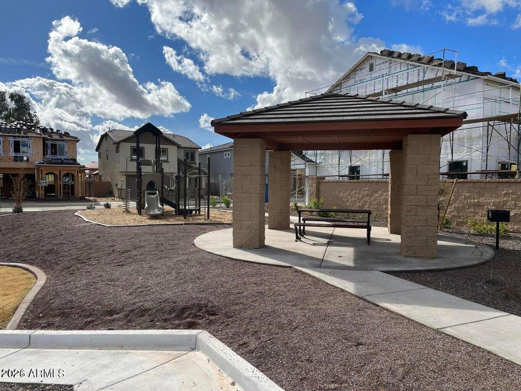 6006 W Hartford Court - Photo 18