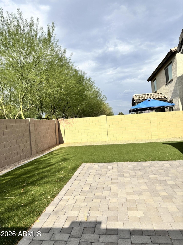 6006 W Hartford Court - Photo 24
