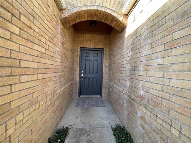 4533 Wheatland Drive - Photo 2