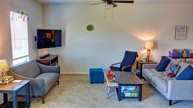 741 Windsor Court - Photo 8