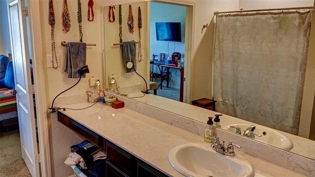 741 Windsor Court - Photo 24