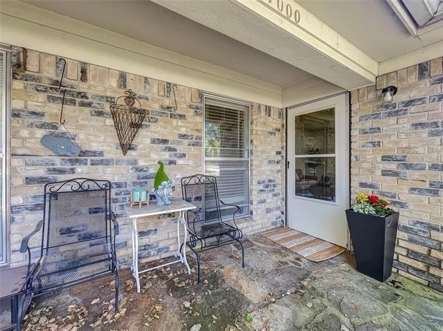 7002 Lincoln Drive - Photo 3