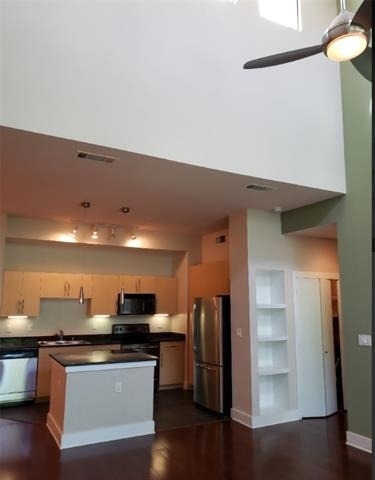 4605 Cedar Springs Road - Photo 6