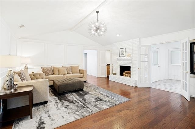 1005 De Pauw Drive - Photo 3