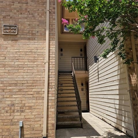 16301 Ledgemont Lane - Photo 1