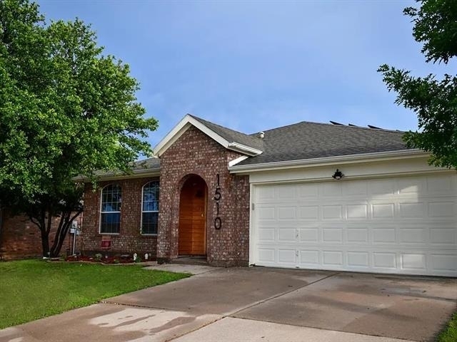 1510 Sequoia Drive - Photo 0