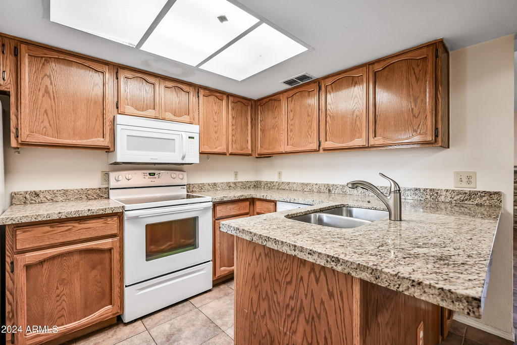 170 E Guadalupe Road - Photo 7