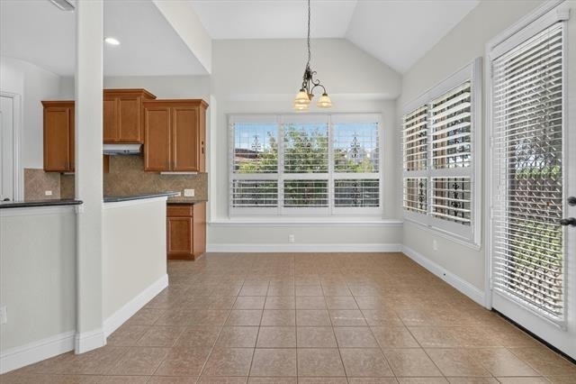 4635 Saginaw Court - Photo 12