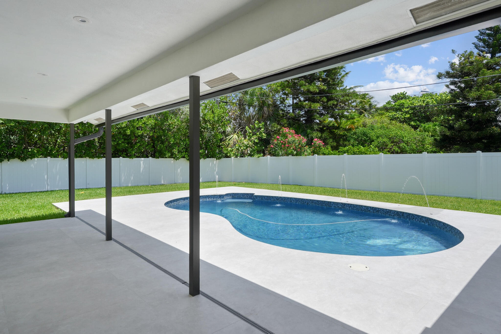 1291 Bimini Lane - Photo 32