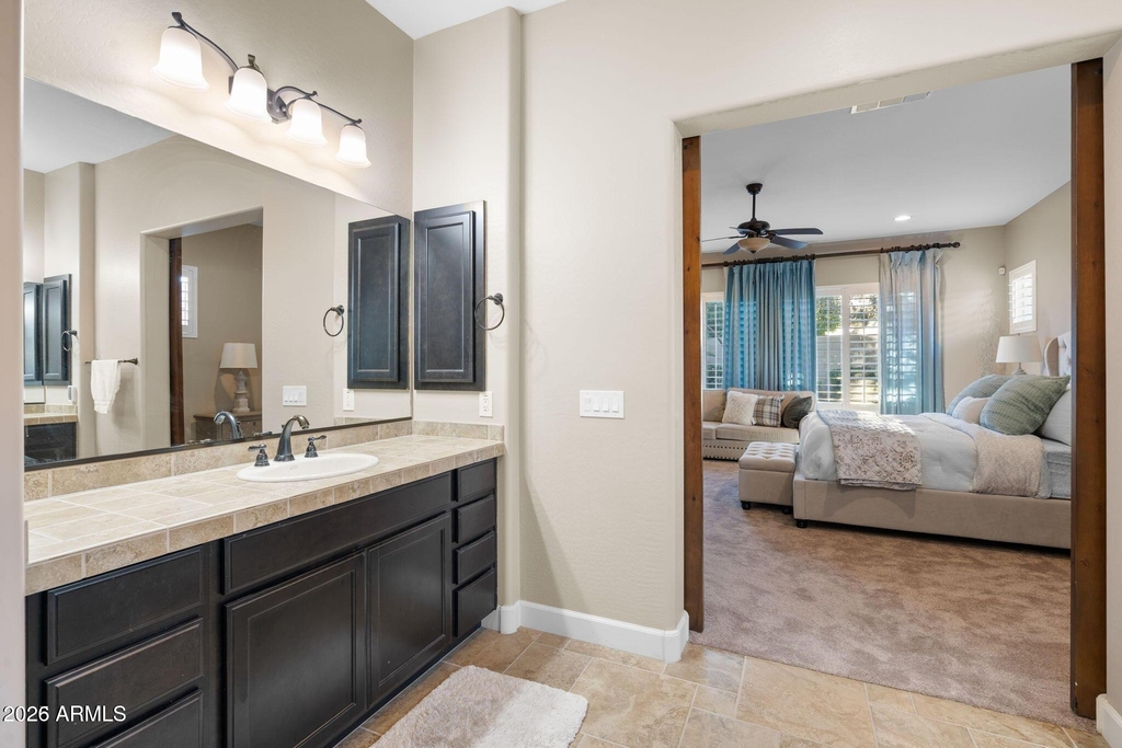 3781 E Chestnut Lane - Photo 37