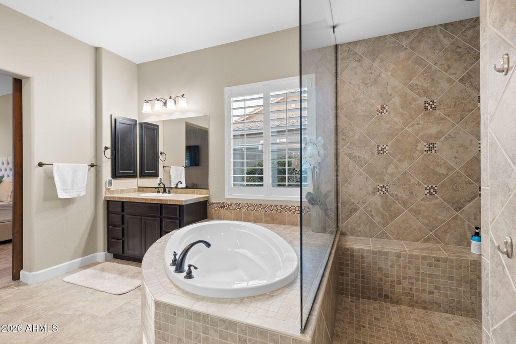 3781 E Chestnut Lane - Photo 36
