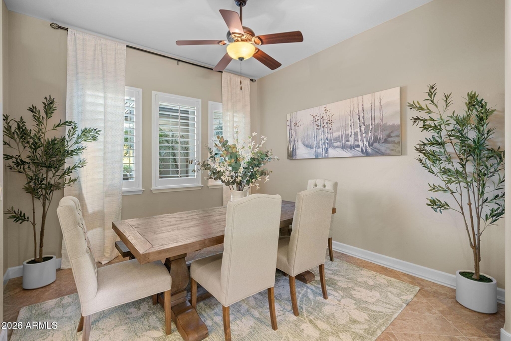 3781 E Chestnut Lane - Photo 18